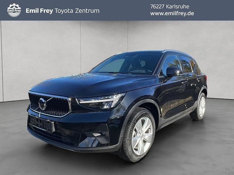 Gebraucht Volvo XC40 Core 163 PS (119 kW) 2024 Schwarz SUV