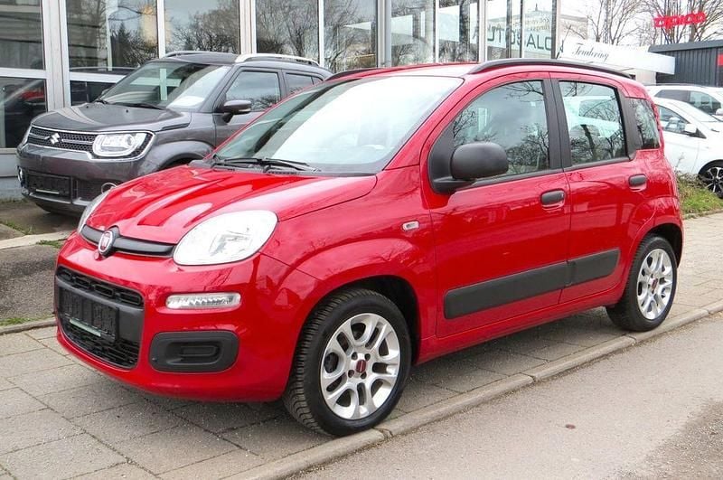 Gebraucht Fiat Panda 86 PS (63 kW) 2014 Rot Kleinwagen
