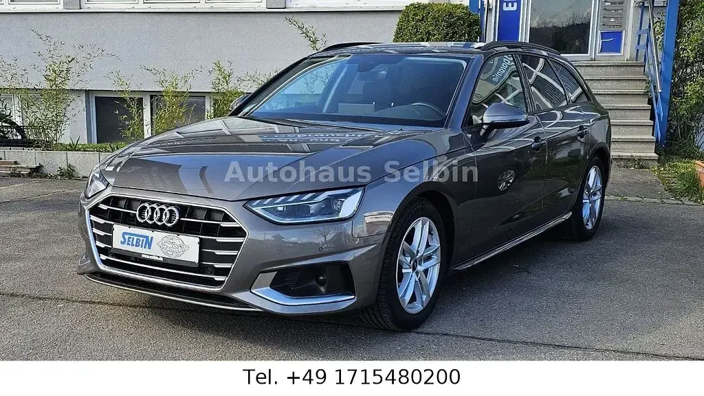 Second-hand Audi A4 Advanced 204 CP (150 kW) 2022 Gri Break