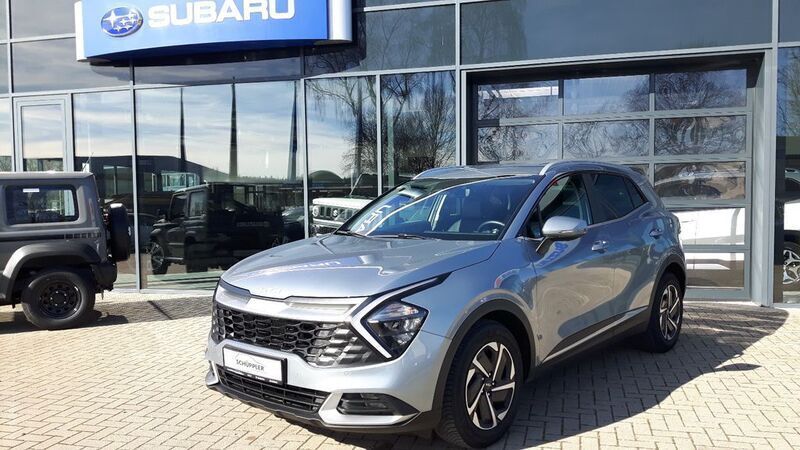 Gebraucht Kia Sportage 136 PS (100 kW) 2024 Silber (css) lunarsilber met. metallic SUV