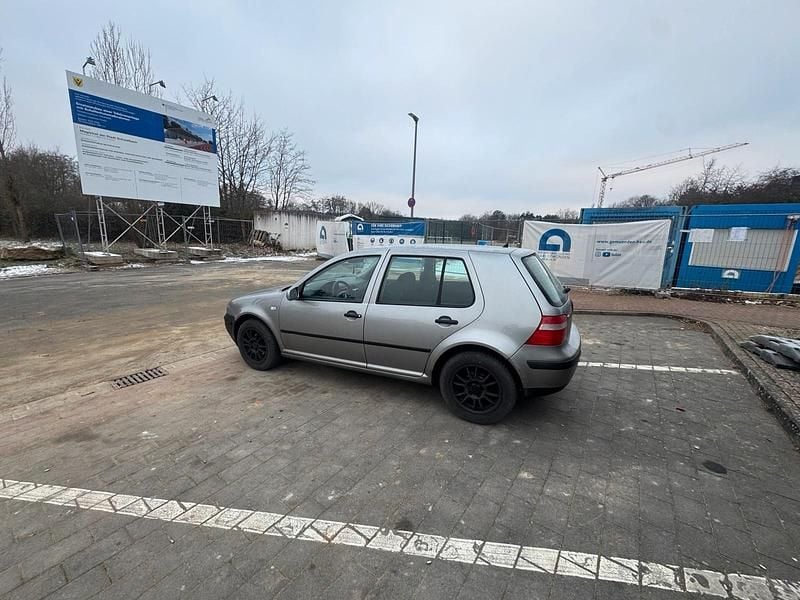 Gebraucht VW Golf IV 75 PS (55 kW) 2003 Grau Kleinwagen
