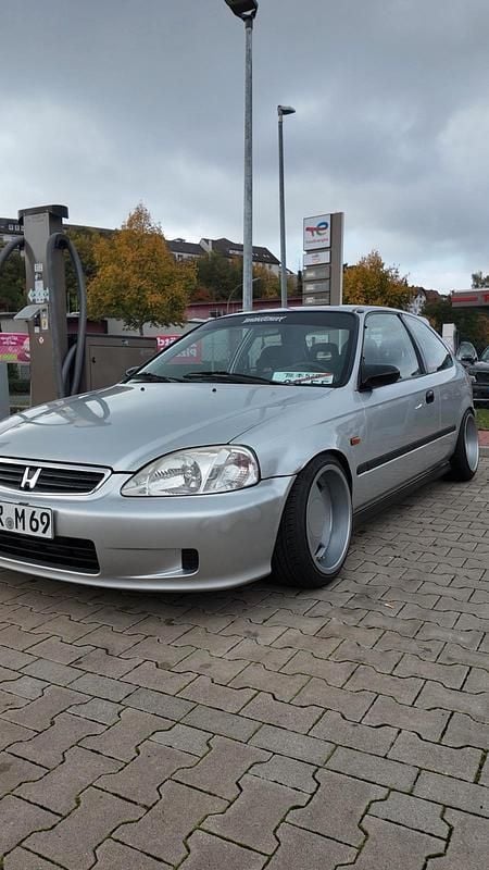 Gebraucht Honda Civic 90 PS (66 kW) 1999 Silber Kleinwagen