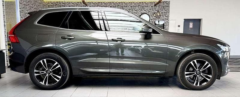 Gebraucht Volvo XC60 Momentum 190 PS (139 kW) 2019 Grau SUV