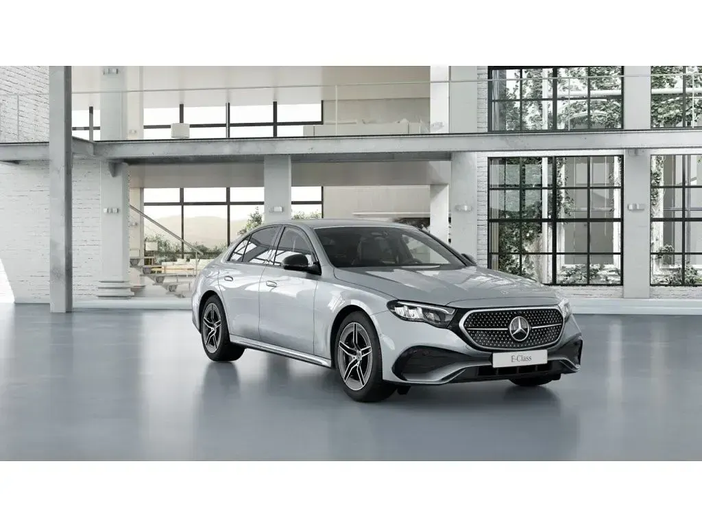 Gebraucht Mercedes E220 AMG 197 PS (144 kW) 2025 Silber Limousine