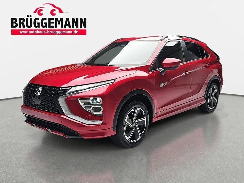 Rot Gebraucht 2022 Mitsubishi Eclipse Cross Select SUV | 25.490 € (Fairer Preis) - Bild 1/4