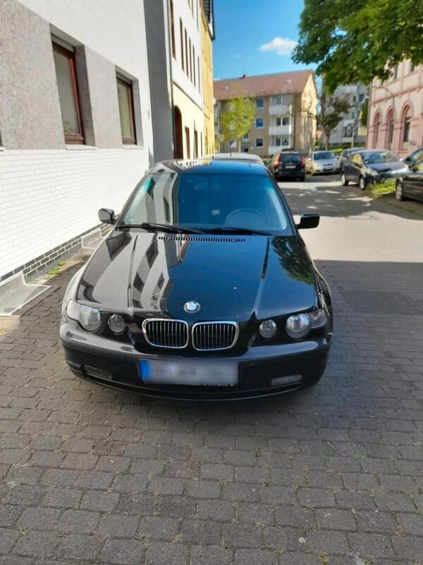 Schwarz Gebraucht 2004 BMW 316 Compact Kleinwagen | 1.299 € (Guter Preis) - Bild 1/4