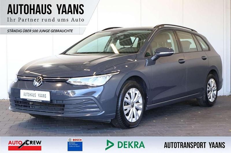 Grau Gebraucht 2022 VW Golf VIII Life Kombi | 16.679 € (Superpreis) - Bild 1/4