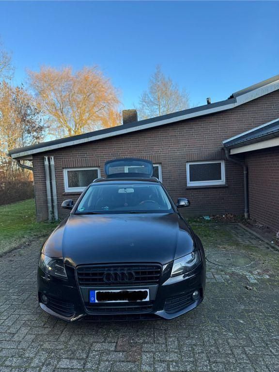 Schwarz Gebraucht 2009 Audi A4 Sport Limousine | 4.500 € (Fairer Preis) - Bild 1/4