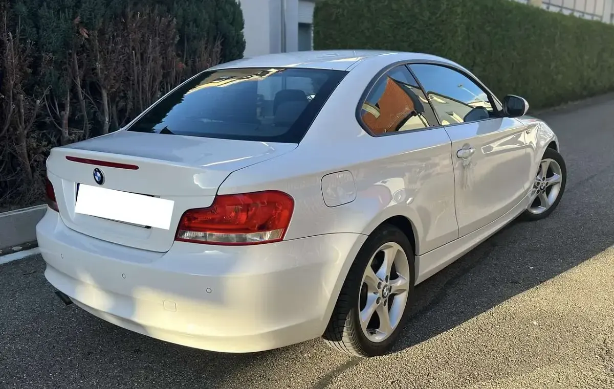 Gebraucht BMW 120 Coupé 170 PS (125 kW) 2011 Weiß Coupé