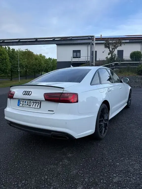 Gebraucht Audi A6 190 PS (139 kW) 2017 Weiß Limousine