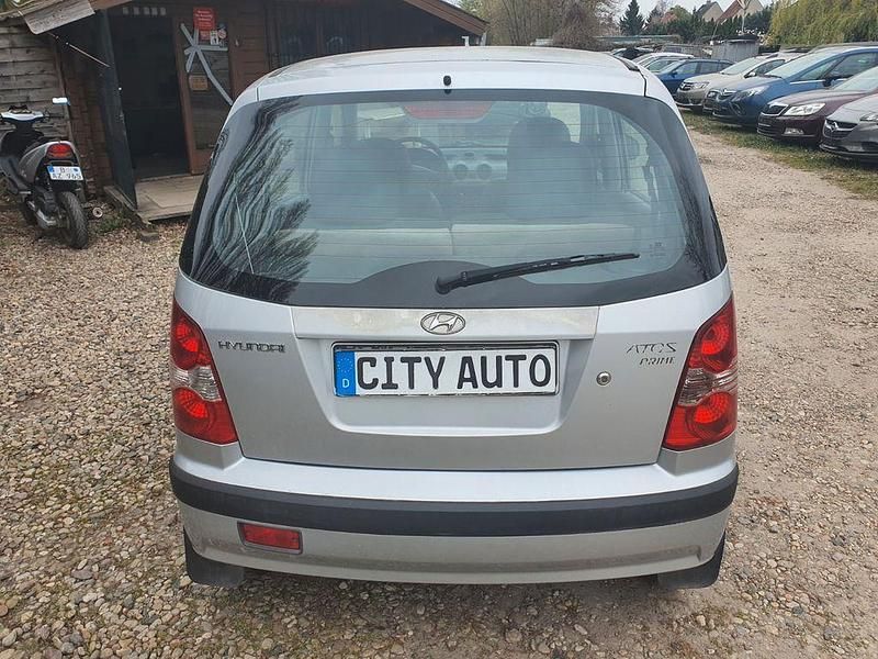 Gebraucht Hyundai Atos 63 PS (46 kW) 2006 Silber Kleinwagen