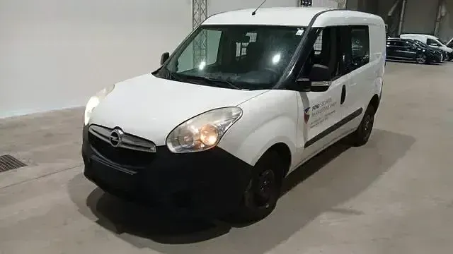 Usado Opel Combo 95 HP (69 kW) 2016 Branco Monovolume