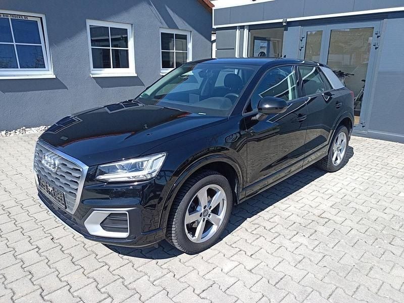 Gebraucht Audi Q2 Sport 116 PS (85 kW) 2019 Schwarz SUV