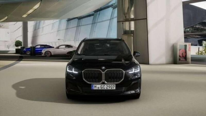 Neu BMW 220 170 PS (125 kW) 2026 Schwarz uni Kombi