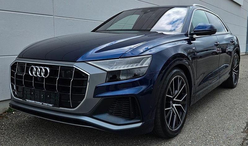 Gebraucht Audi Q8 S-Line 286 PS (210 kW) 2018 Blau SUV