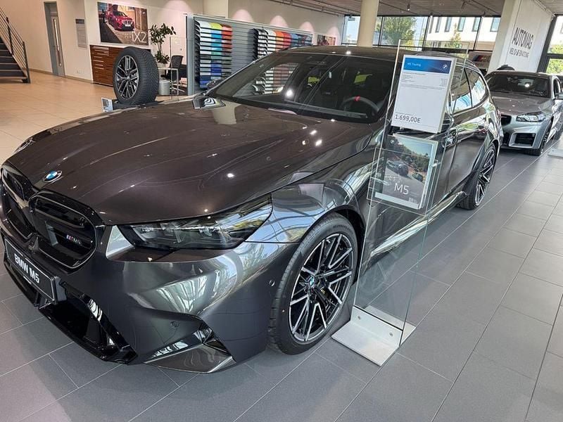 Gebraucht BMW M5 Performance 727 PS (534 kW) 2025 Grau Kombi