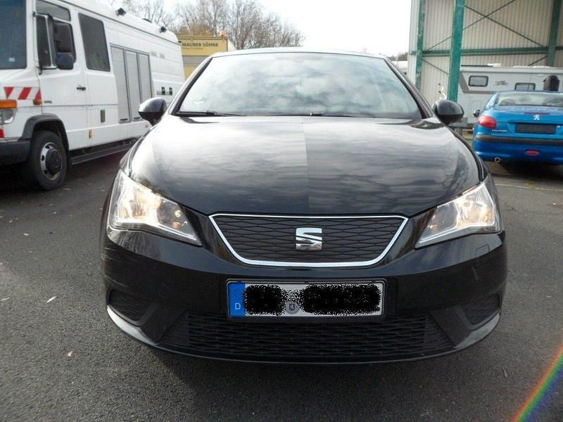 Schwarz Gebraucht 2015 Seat Ibiza Style Limousine | 5.200 € (Fairer Preis) - Bild 1/4