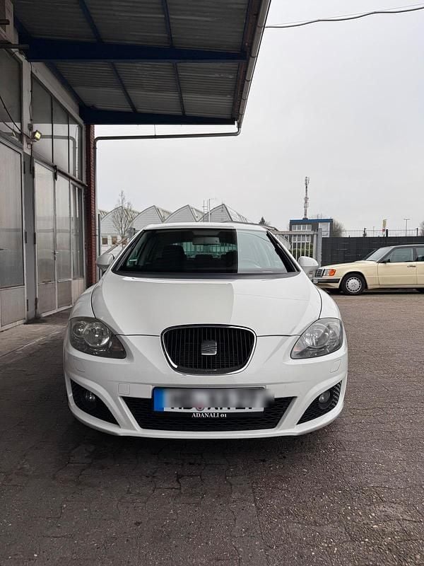 Gebraucht Seat Leon 125 PS (91 kW) 2010 Weiß Kleinwagen