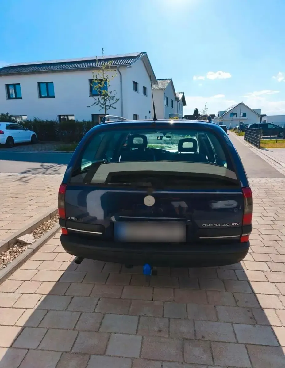 Gebraucht Opel Omega 136 PS (100 kW) 1997 Limousine