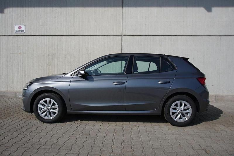 Neu Skoda Fabia 95 PS (69 kW) 2026 Graphitegrau metallic Kleinwagen