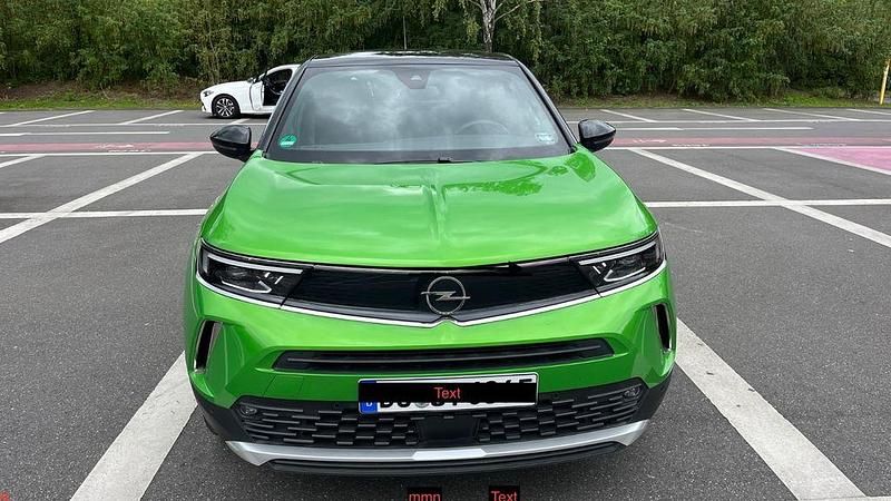 Gebraucht Opel Mokka-e Ultimate 100 kW (136 PS) 2022 Grün SUV