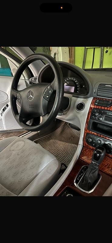 Gebraucht 1998 Mercedes C180 Limousine | 1.500 € (Superpreis) - Bild 1/4