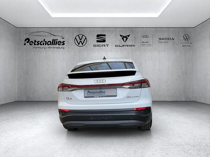 Gebraucht Audi Q4 Sportback e-tron 150 kW (204 PS) 2022 Weiß SUV
