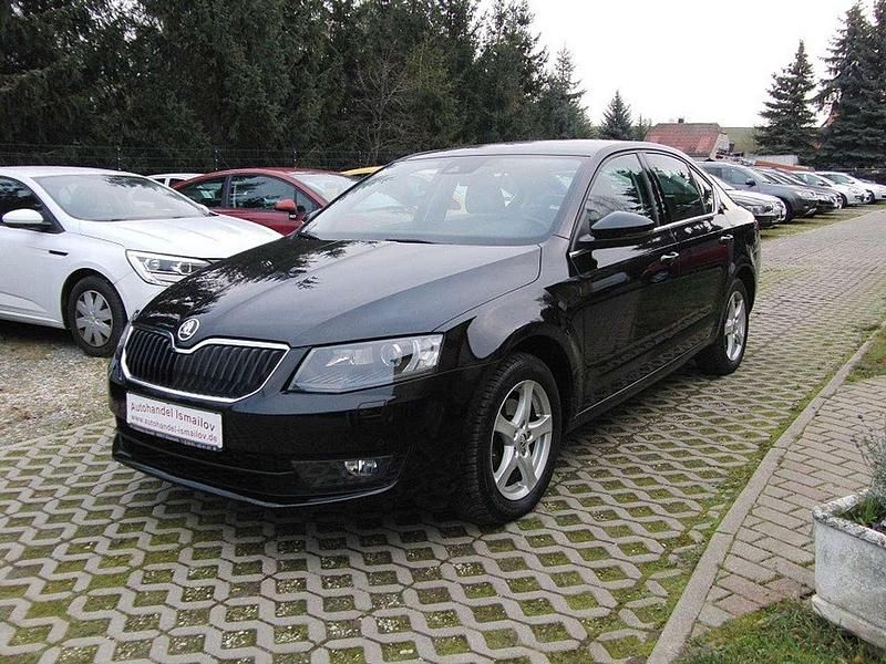 Gebraucht Skoda Octavia Elegance 150 PS (110 kW) 2013 Schwarz Limousine