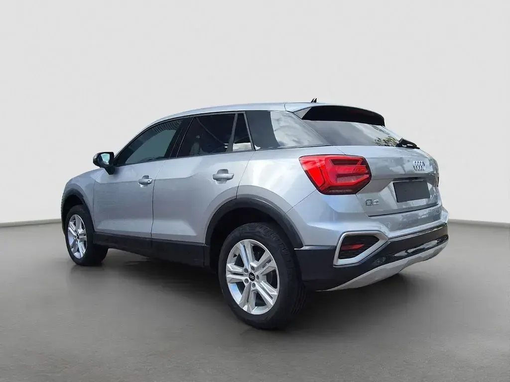 Nowe Audi Q2 Advanced Plus 150 KM (110 kW) 2026 Srebrny SUV
