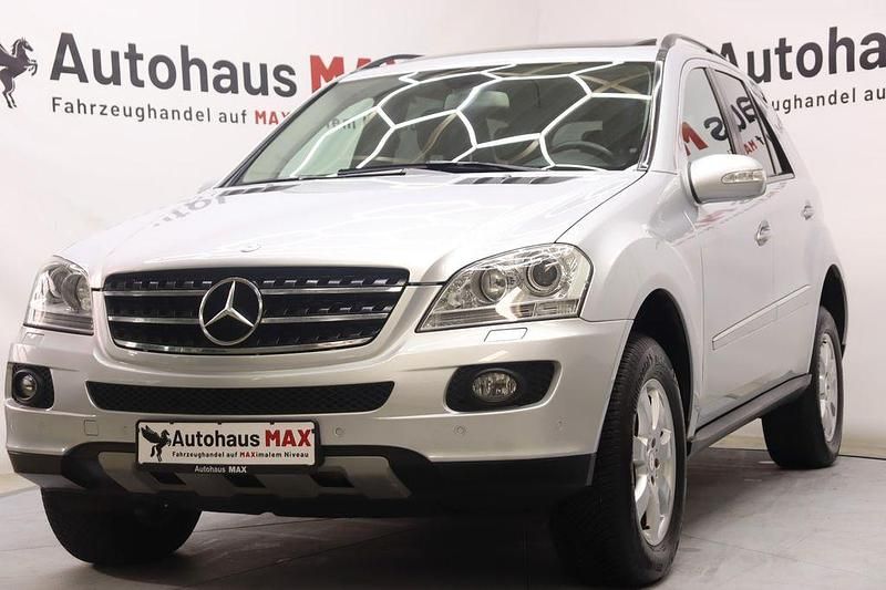 Silber Gebraucht 2008 Mercedes ML320 SUV | 19.990 € - Bild 1/4
