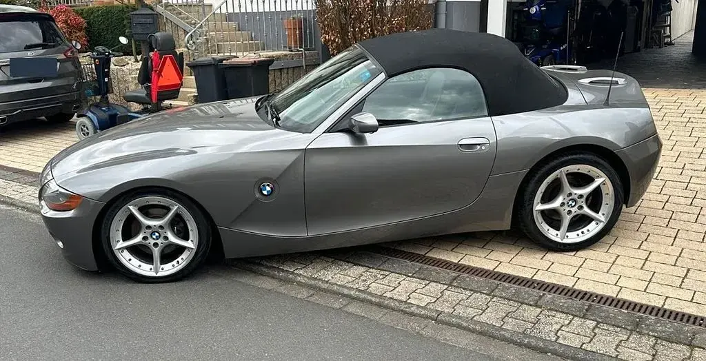 Usata BMW Z4 Performance 231 CV (169 kW) 2003 Grigio Cabrio