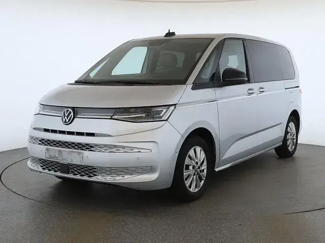 Gebraucht VW Multivan Style 204 PS (150 kW) 2022 Silberkeine angabe Van / Kleinbus