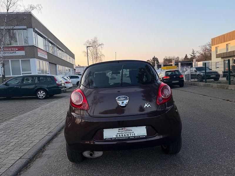 Gebraucht Ford Ka Titanium 69 PS (50 kW) 2011 Braun Kleinwagen