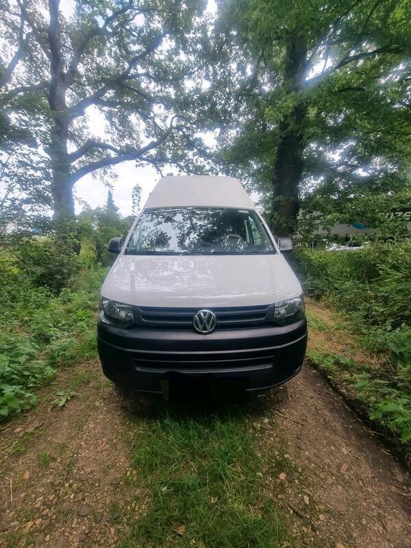 Weiß Gebraucht 2015 VW T5 Van | 27.499 € - Bild 1/4