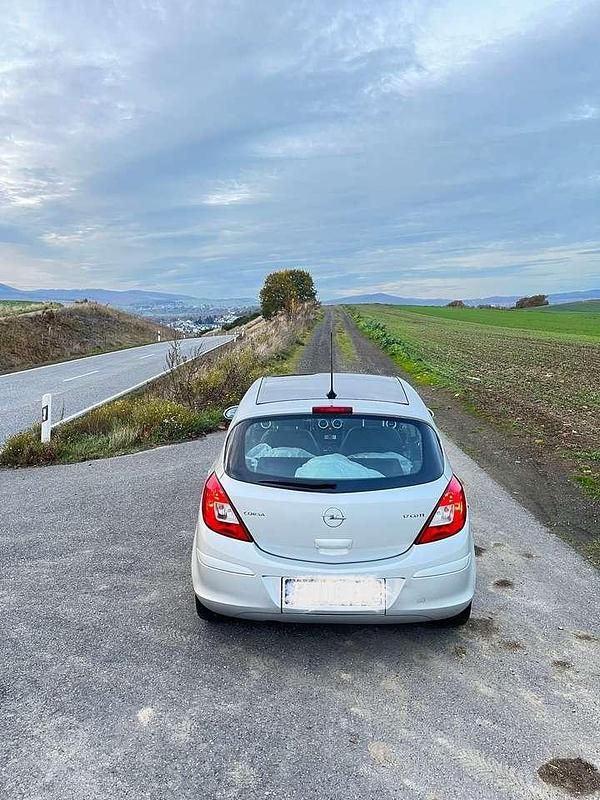 Gebraucht Opel Corsa Cosmo 125 PS (91 kW) 2008 Grau Kleinwagen