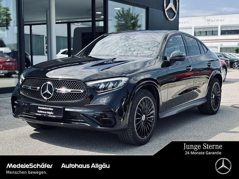 Obsidianschwarz Gebraucht 2025 Mercedes GLC300 AMG Coupé | 72.990 € (Fairer Preis) - Bild 1/4