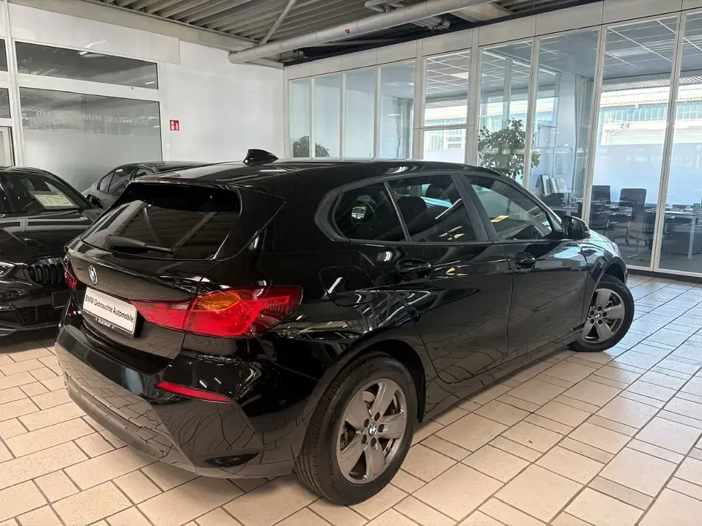 Gebraucht BMW 116 Performance 109 PS (80 kW) 2023 Schwarz ii Kleinwagen