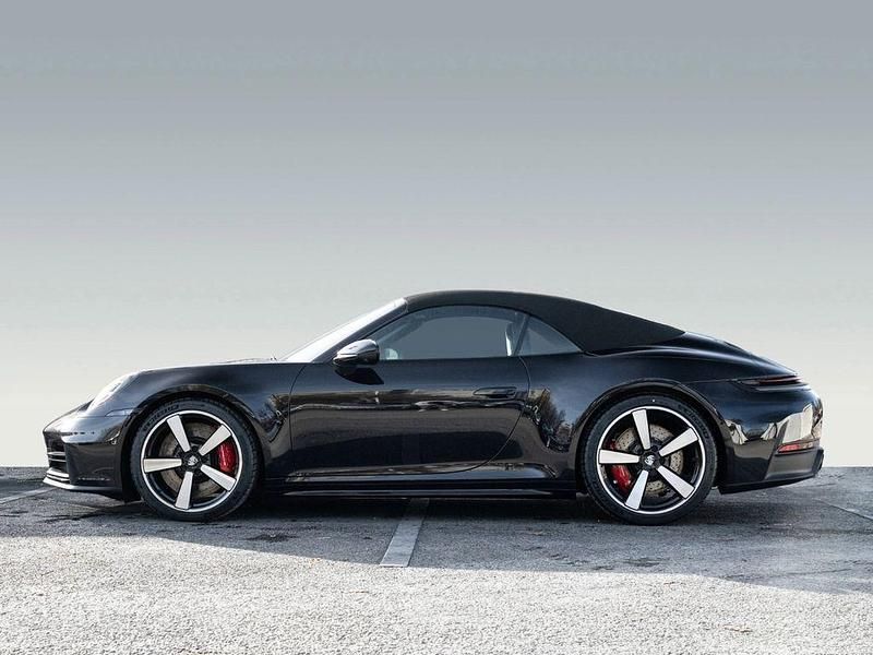 Neu Porsche 911 Carrera 4S Cabriolet 480 PS (353 kW) 2025 Schwarz Cabrio