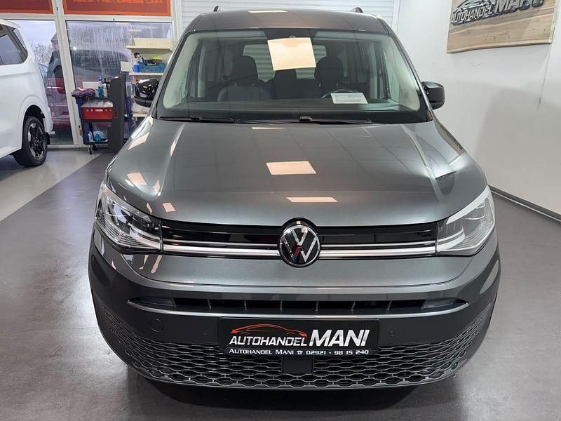 Gebraucht VW Caddy Style 122 PS (89 kW) 2021 Grau Van / Kleinbus
