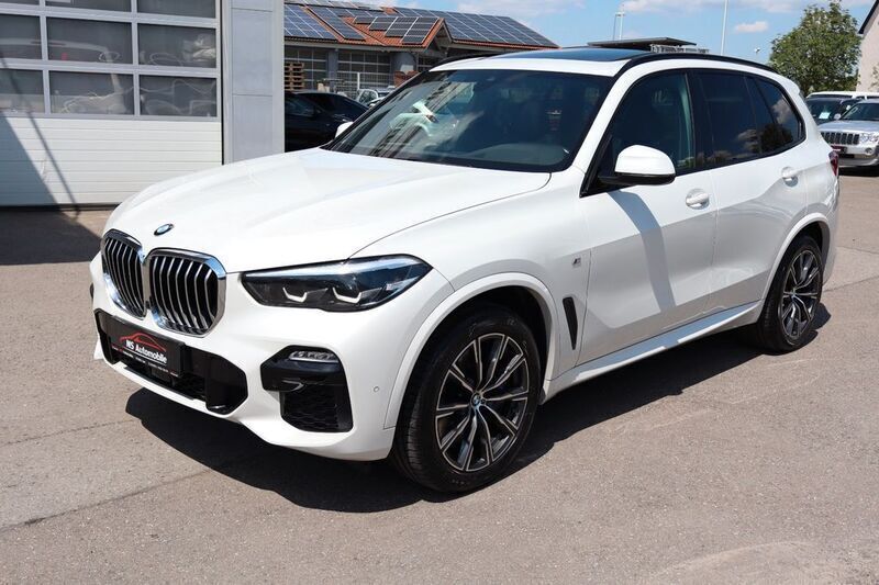 Mineralweiss metallic Gebraucht 2019 BMW X5 M Sport SUV | 37.900 € - Bild 1/4