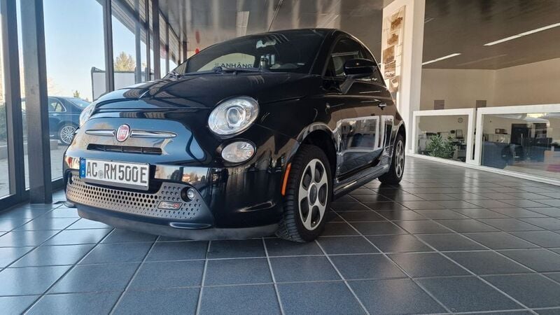 Schwarz Gebraucht 2015 Fiat 500e Abarth Kleinwagen | 9.550 € (Fairer Preis) - Bild 1/4