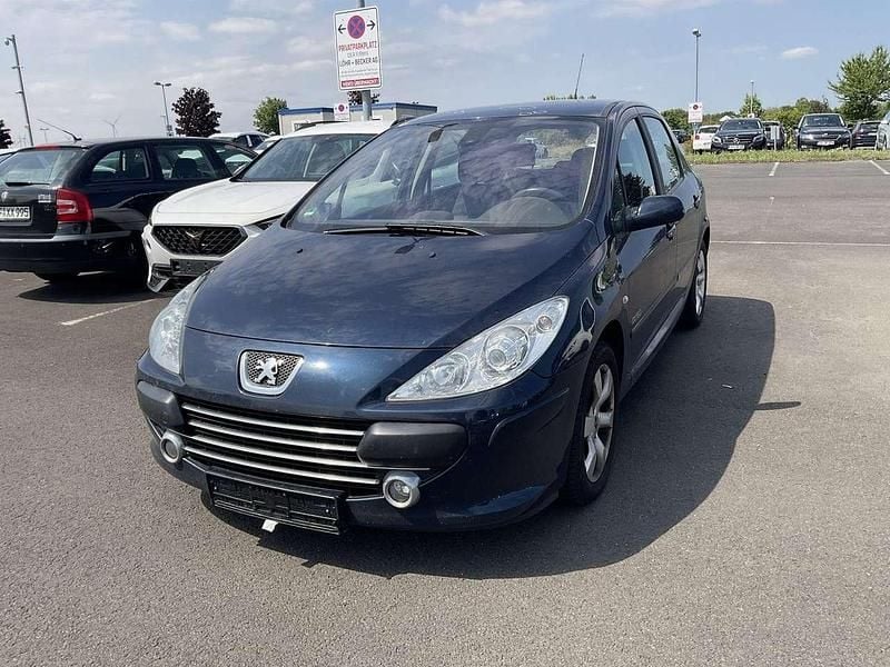 Dunkel blau Gebraucht 2006 Peugeot 307 Limousine | 2.600 € (Etwas zu teuer) - Bild 1/3