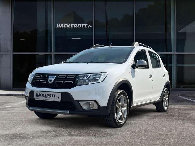 Schwarz Gebraucht 2019 Dacia Sandero Prestige Kleinwagen | 10.960 € (Fairer Preis) - Bild 1/4