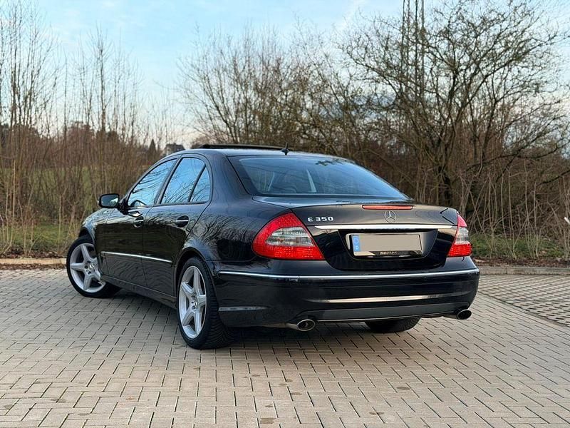 Gebraucht Mercedes E350 AMG 272 PS (200 kW) 2007 Schwarz Limousine