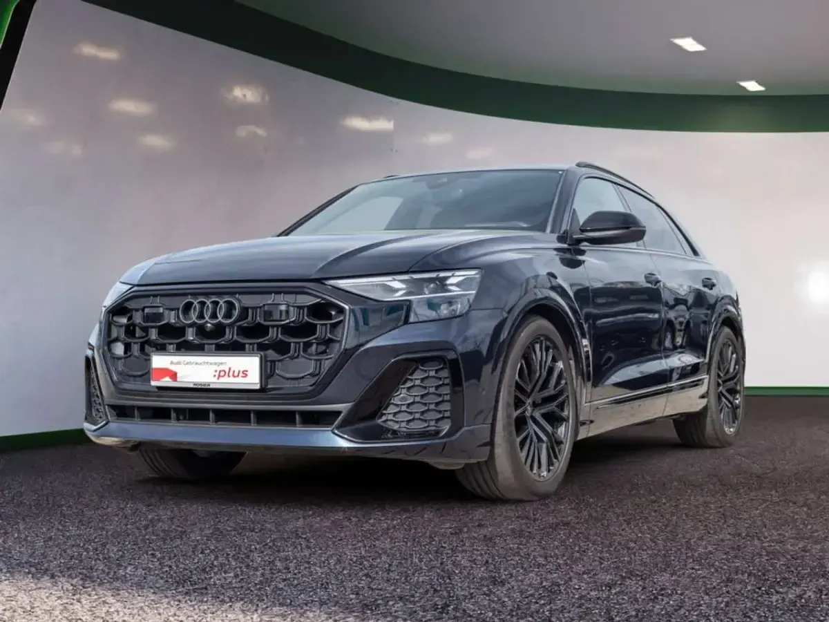 Gebraucht Audi Q8 S-Line 286 PS (210 kW) 2024 Waitomoblau metallic SUV