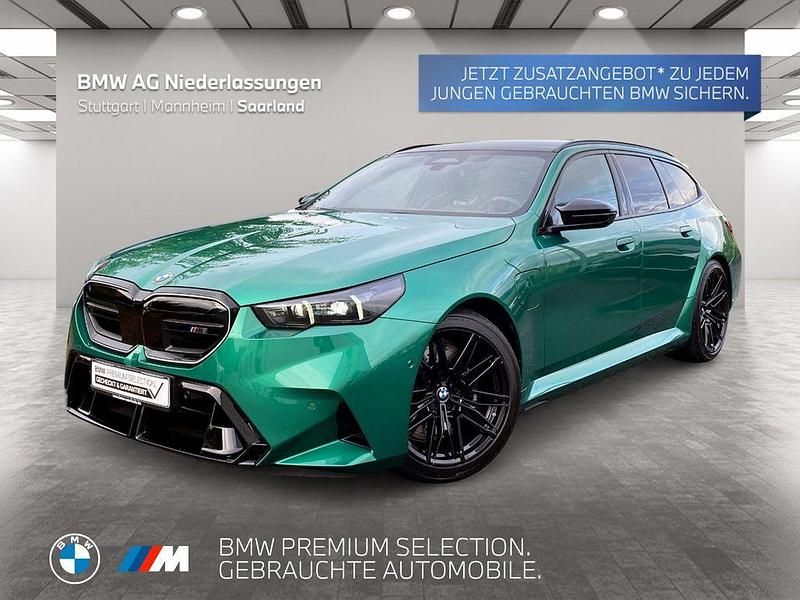 Grün Gebraucht 2025 BMW M5 Sport Line Kombi | 147.980 € (Etwas zu teuer) - Bild 1/3