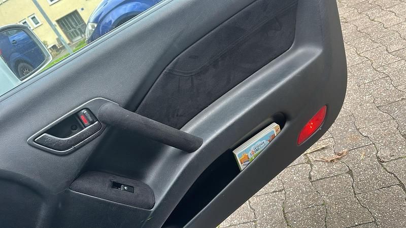 Gebraucht Hyundai Tuscani 143 PS (105 kW) 2005 Grau Coupé