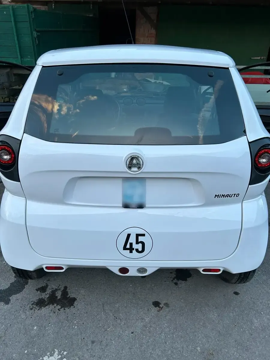 Gebraucht Aixam Minauto 45 PS (33 kW) 2024 Weiß Kleinwagen