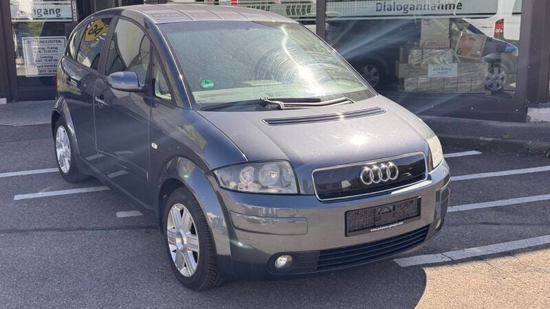 Grau Gebraucht 2003 Audi A2 Kleinwagen | 1.999 € (Superpreis) - Bild 1/4