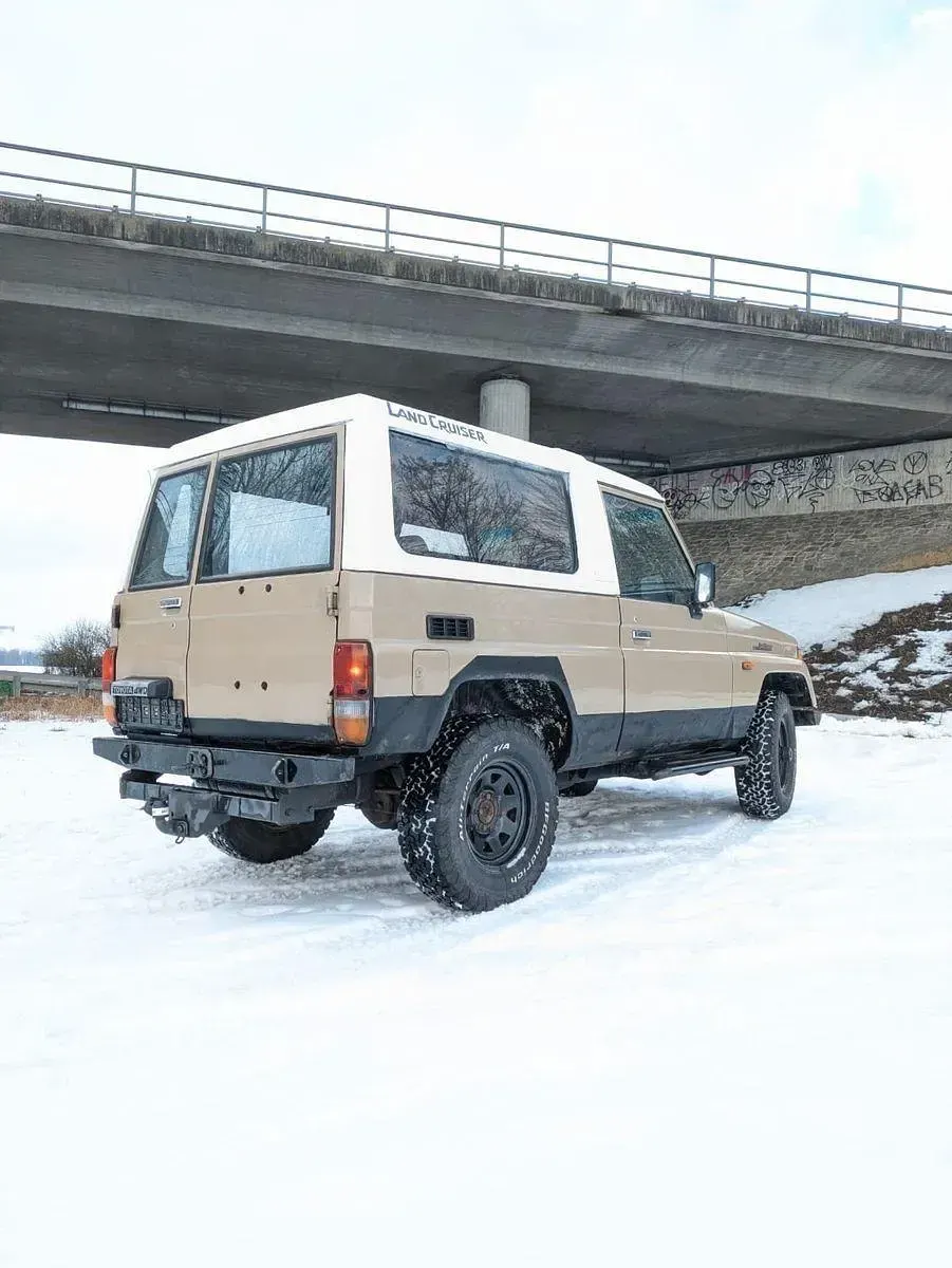Gebraucht Toyota Land Cruiser 125 PS (91 kW) 1990 Beige SUV